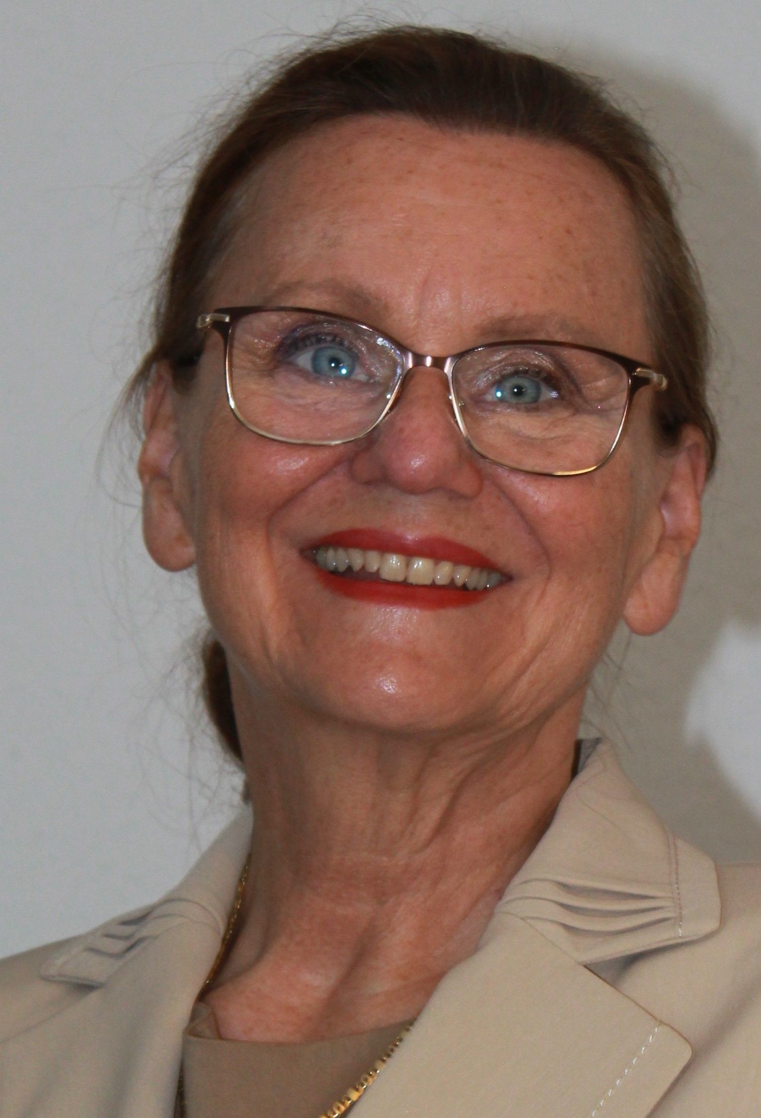 Portrait Birgit Böhringer-Jost